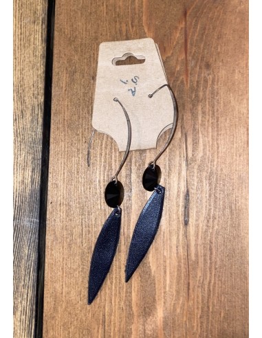 Leather Earrings  - Leaves with Dark Crystals