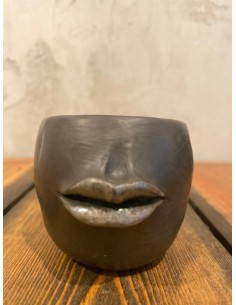 Glāze "Lūpas" - melnā keramika