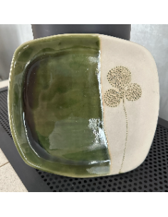 Pottery Plate "Clover", 19cm